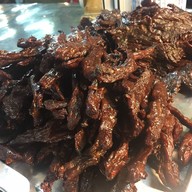 ชัชวาลย์ เนื้อแดดเดียว หมูย่าง แม่กอบกูล