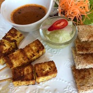 Eatery Clean Café