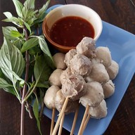 เตี๋ยวตกโอ่ง แยกแม่ข้าวต้ม