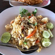 เมนูของร้าน ครัวบ้านเราเอง