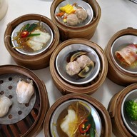 เมนูของร้าน ต้นม่วง