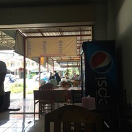 บรรยากาศ ไก่ย่างวิเชียรบุรี ศาลายา