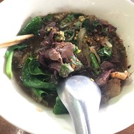 เมนูของร้าน ก๋วยเตี๋ยวเรือนายเลิศ