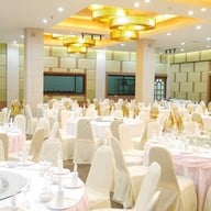 โรงแรมแกรนด์ราชพฤกษ์