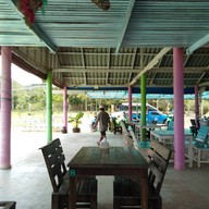 บรรยากาศ น้องเรียว​ ซีฟู้ด