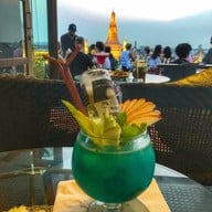 เมนูของร้าน Eagle Nest Bar