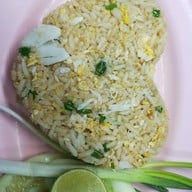 เมนูของร้าน ปิยะสุข หูฉลาม ข้าวผัดปู