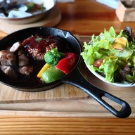 เมนูของร้าน FASHION Dining & GENERAL Store