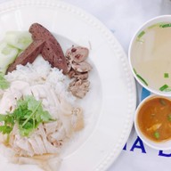 เมนูของร้าน ก๋วยเตี๋ยวรสเด็ด ในเมือง