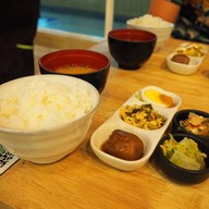 เมนูของร้าน Tonkatsu Bekku