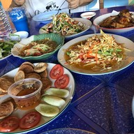 เมนูของร้าน ส้มตำป้าจรอน