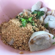 เมนูของร้าน ก๋วยเตี๋ยวปลาป้าแจ๋ว