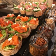 เมนูของร้าน Colony The Ritz Carlton Millenia Singapore