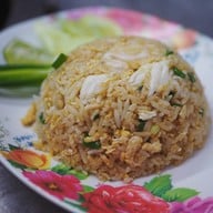 ปิยะสุข หูฉลาม ข้าวผัดปู
