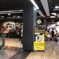 หน้าร้าน Southern Coffee + Kong Cha Toast MBK Center