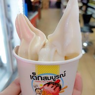 เมนูของร้าน Deksomboon Shop เยาวราช