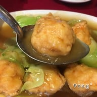 ลูกชิ้นกุ้งลูกใหญ่มากคะ