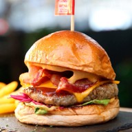 เมนูของร้าน Scuba burger