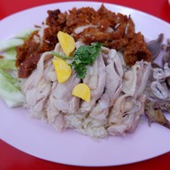 เจ๊หลิน ข้าวมันไก่สูตรไหหลำ