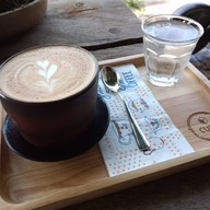 CUBE -nothing but coffee-