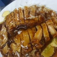 หมูกรอบหน้าม.บูรพา