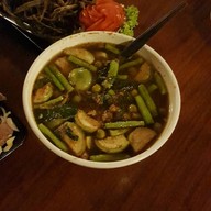 เมนูของร้าน River Kwai Village