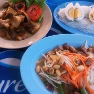 เมนูของร้าน ส้มตำ ร.ฟ.ท. (ไทย)