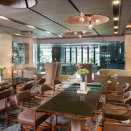 โรงแรมโซลิแทร์ กรุงเทพ สุขุมวิท 11