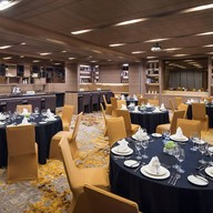 โรงแรมโซลิแทร์ กรุงเทพ สุขุมวิท 11