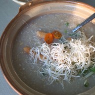 เมนูของร้าน โจ๊กเมืองกรุง