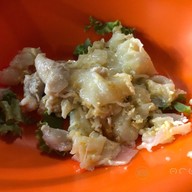 เมนูของร้าน ก๋วยเตี๋ยวคั่วไก่กระทะทองเหลือง เยาวราช