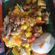 เมนูของร้าน ส้มตำหลังญส