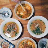 เมนูของร้าน ก๋วยจั๊บเศรษฐี  หลังมอ