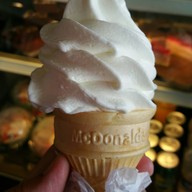 เมนูของร้าน McDonald's เอสโซ่ บ้านโพธิ์ ขาออก