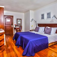 โรงแรมเดอะวิคตอรี่เรสซิเด้นซ์