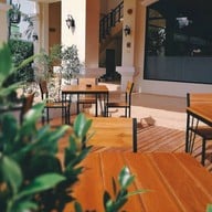 Rawi Warin Resort And Spa