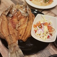 เมนูของร้าน แสนแซ่บ เทอร์มินอล 21 โคราช