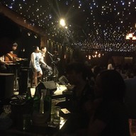 บรรยากาศ ก้ำกึ่ง