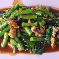 เถียงนาน้อย