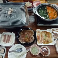 เมนูของร้าน ซุ้มสบายบุฟเฟ่ต์