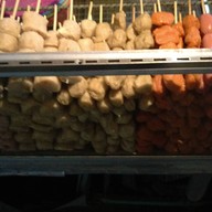 เมนูของร้าน ลูกชิ้นทอด หน้าเซเว่น