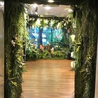 Healthland สาทร