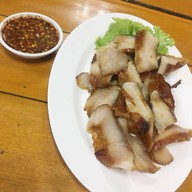 ซุ้มแซ่บ