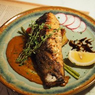 เมนูของร้าน Featherstone .