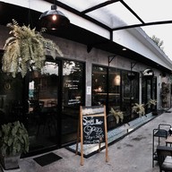 บรรยากาศ Swig Bar & Restaurant