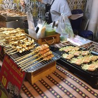 หน้าร้าน หมูคำหวาน ธนาภา