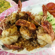เมนูของร้าน ร้านแดงอาหารทะเล(เจ้าเก่า)แม่อี้ด