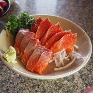 เมนูของร้าน Tengoku De Cuisine ท่าศาลา หน้าโรงแรมดาราเทวี