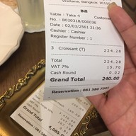 CALIN Café : French Café & Gourmet Grocery