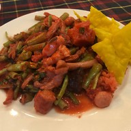 จันทร์เสวย